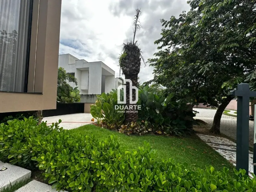 Foto 6 de Casa com 6 quartos à venda, 830m2 em Bertioga - SP