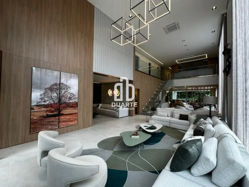 Foto 3 de Casa com 6 quartos à venda, 830m2 em Bertioga - SP