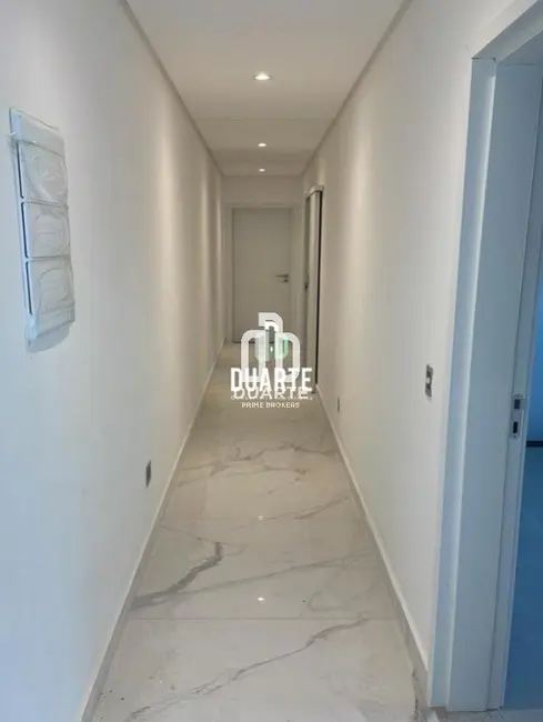 Foto 7 de Casa com 4 quartos à venda, 198m2 em Embaré, Santos - SP