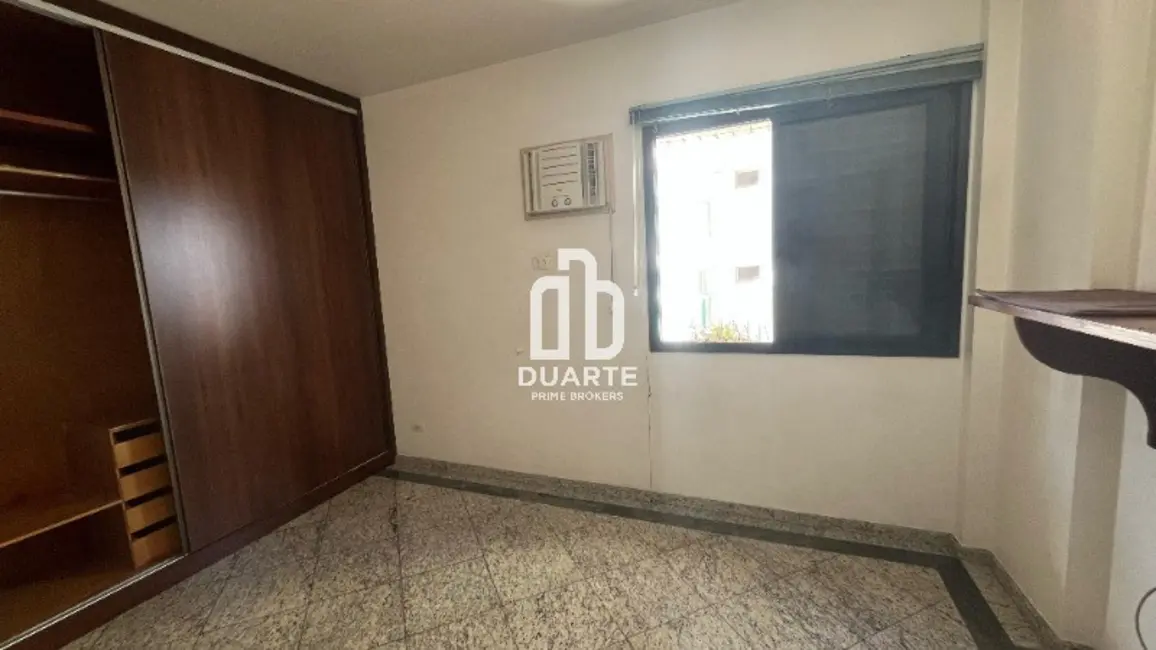 Foto 8 de Apartamento com 3 quartos à venda, 155m2 em Embaré, Santos - SP