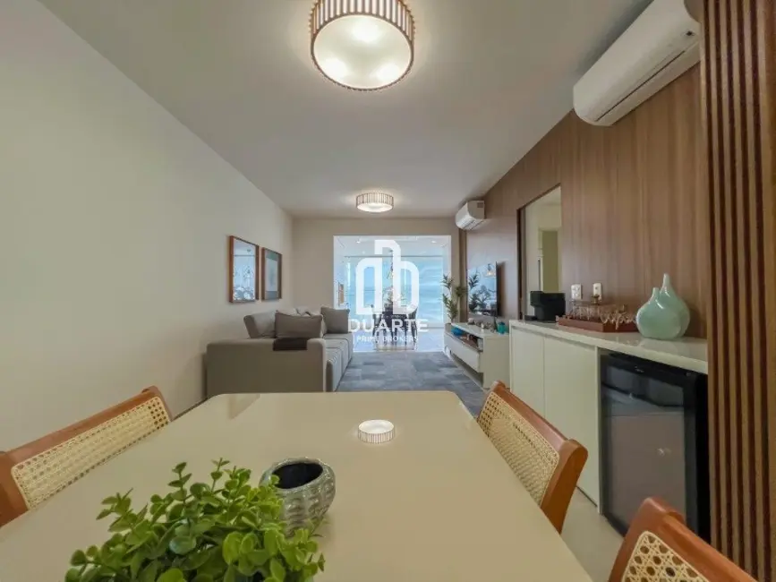 Foto 3 de Apartamento com 3 quartos à venda, 130m2 em Bertioga - SP