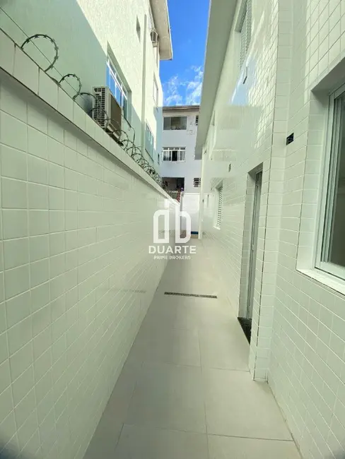 Foto 9 de Casa com 3 quartos à venda, 175m2 em Ponta da Praia, Santos - SP