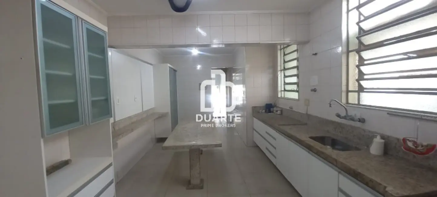 Casa com 3 quartos à venda, 279m2 em Marapé, Santos - SP - imagem 7 Foto 7 de Casa com 3 quartos à venda, 279m2 em Marapé, Santos - SP