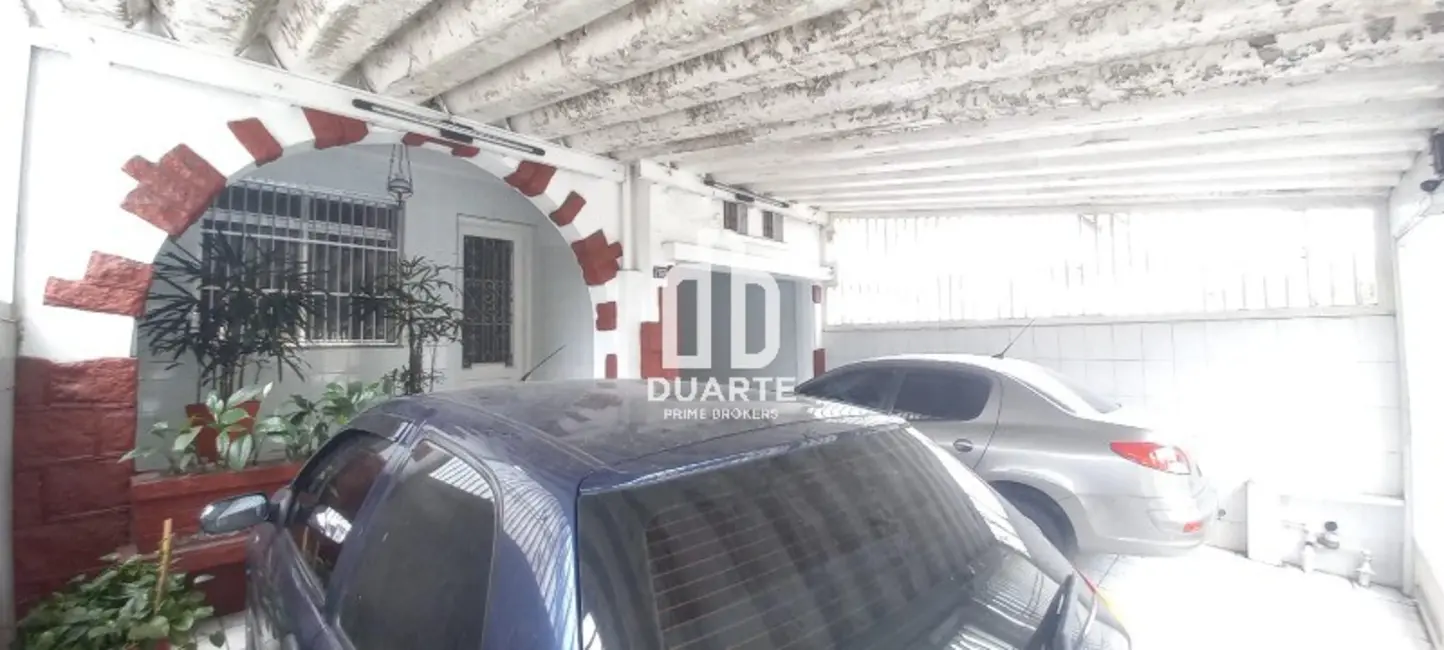 Casa com 3 quartos à venda, 279m2 em Marapé, Santos - SP - imagem 3 Foto 3 de Casa com 3 quartos à venda, 279m2 em Marapé, Santos - SP