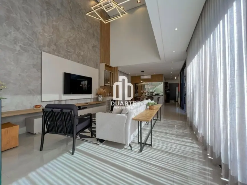 Casa com 5 quartos à venda, 350m2 em Riviera de São Lourenço, Bertioga - SP - imagem 6 Foto 6 de Casa com 5 quartos à venda, 350m2 em Riviera de São Lourenço, Bertioga - SP