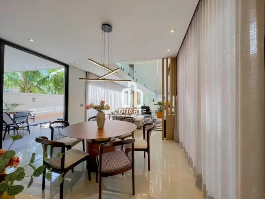 Casa com 5 quartos à venda, 350m2 em Riviera de São Lourenço, Bertioga - SP - imagem 5 Foto 5 de Casa com 5 quartos à venda, 350m2 em Riviera de São Lourenço, Bertioga - SP