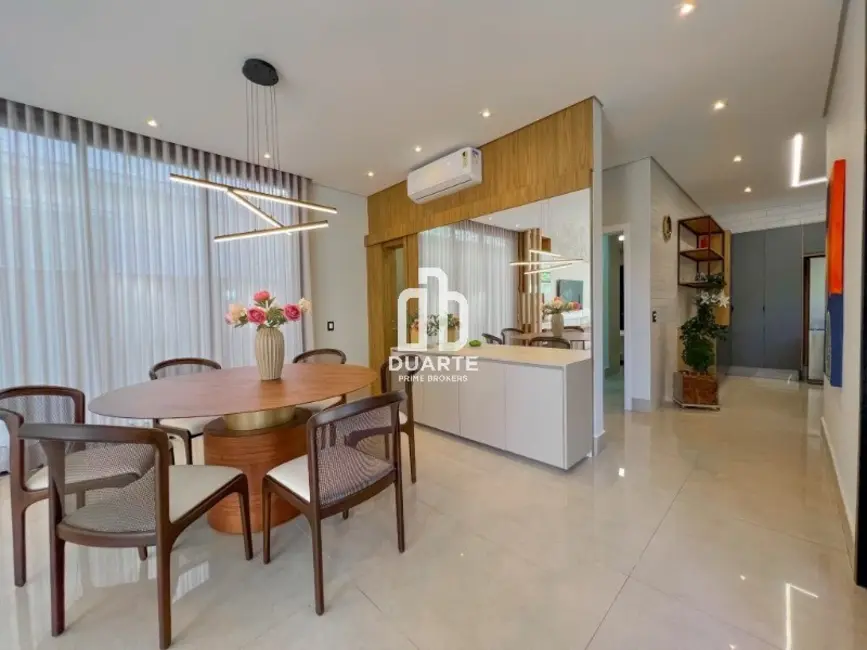 Casa com 5 quartos à venda, 350m2 em Riviera de São Lourenço, Bertioga - SP - imagem 3 Foto 3 de Casa com 5 quartos à venda, 350m2 em Riviera de São Lourenço, Bertioga - SP