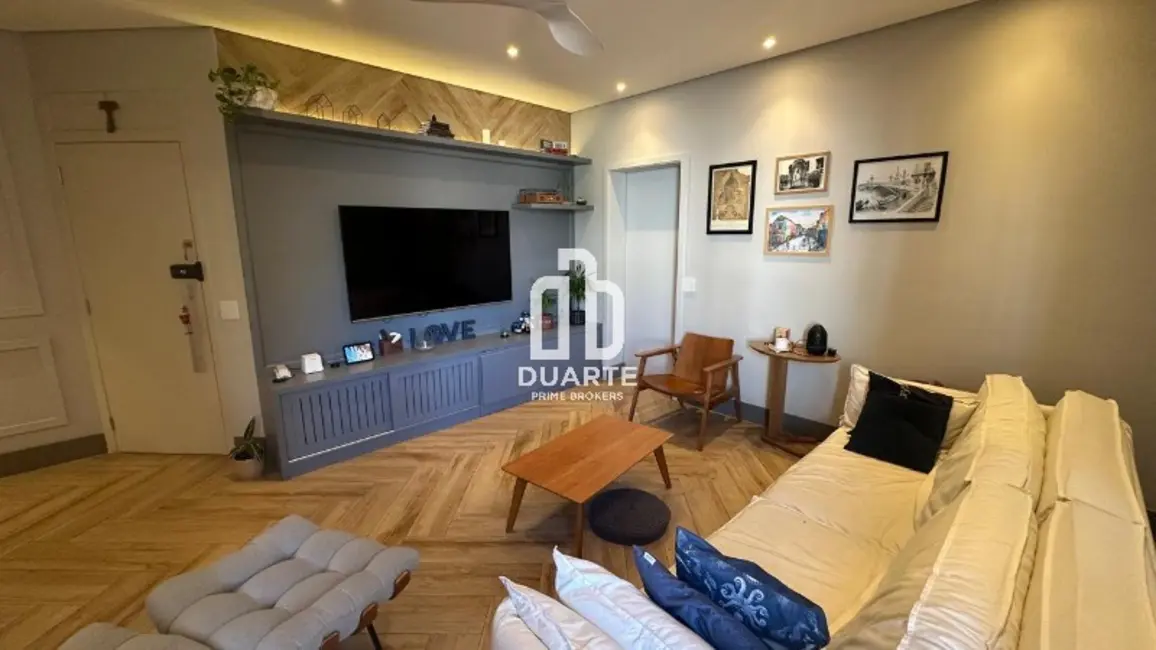 Apartamento com 2 quartos à venda, 110m2 em Gonzaga, Santos - SP - imagem 4 Foto 4 de Apartamento com 2 quartos à venda, 110m2 em Gonzaga, Santos - SP