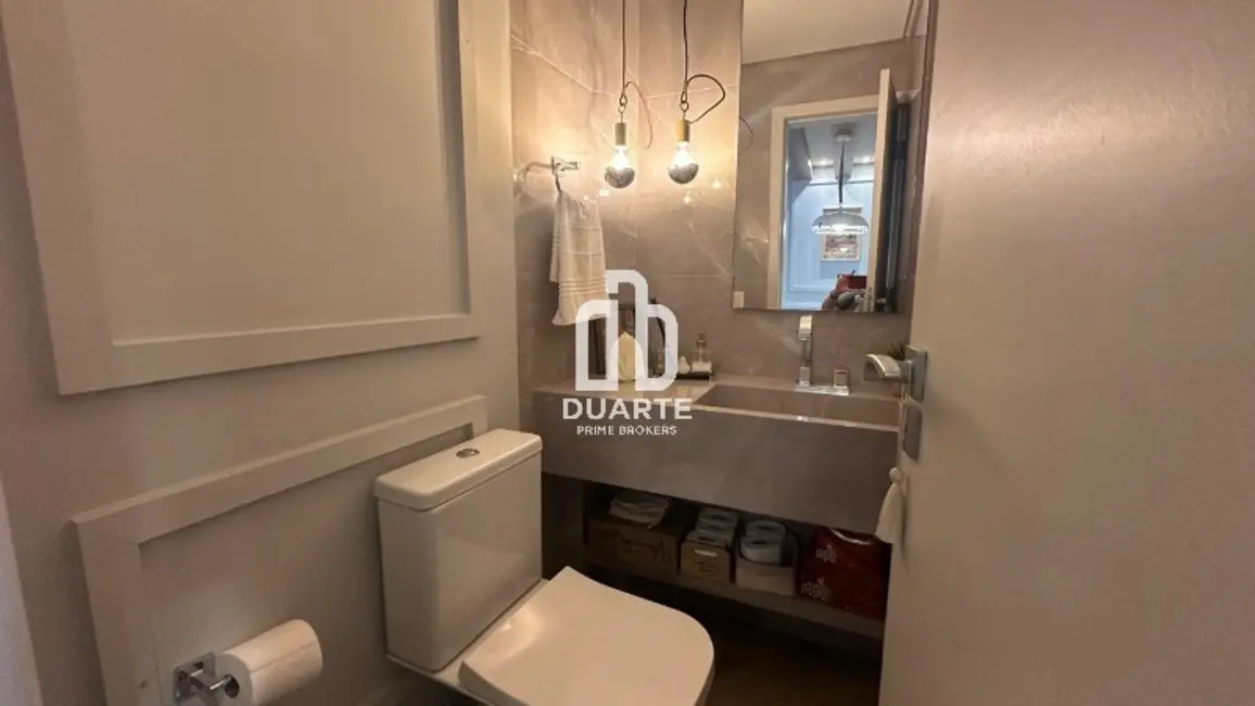 Apartamento com 2 quartos à venda, 110m2 em Gonzaga, Santos - SP - imagem 9 Foto 9 de Apartamento com 2 quartos à venda, 110m2 em Gonzaga, Santos - SP