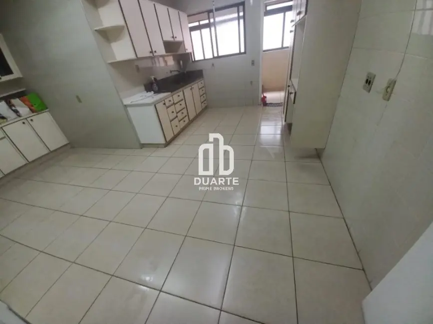 Apartamento com 2 quartos à venda, 114m2 em Ponta da Praia, Santos - SP - imagem 4 Foto 4 de Apartamento com 2 quartos à venda, 114m2 em Ponta da Praia, Santos - SP