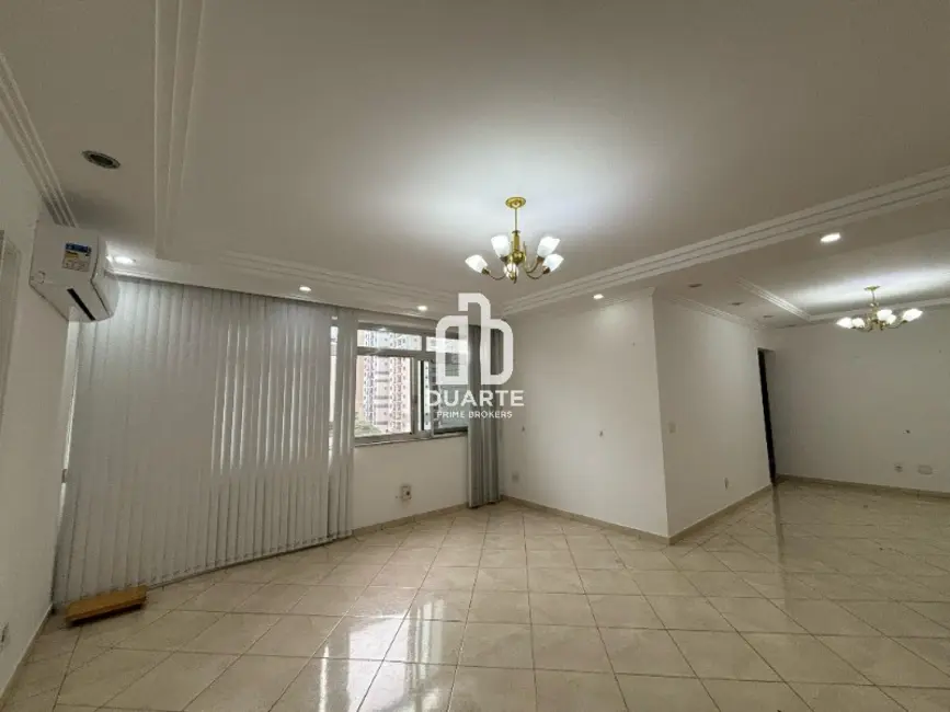 Apartamento com 3 quartos para alugar, 144m2 em Gonzaga, Santos - SP - imagem 4 Foto 4 de Apartamento com 3 quartos para alugar, 144m2 em Gonzaga, Santos - SP