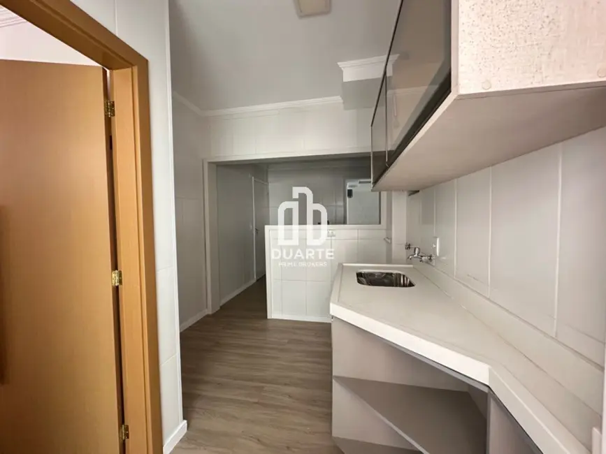 Apartamento com 4 quartos à venda, 253m2 em Guilhermina, Praia Grande - SP - imagem 6 Foto 6 de Apartamento com 4 quartos à venda, 253m2 em Guilhermina, Praia Grande - SP