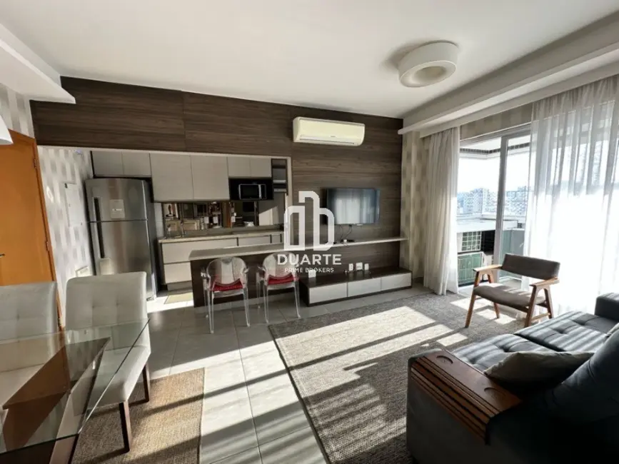 Apartamento com 2 quartos para alugar, 72m2 em Gonzaga, Santos - SP - imagem 8 Foto 8 de Apartamento com 2 quartos para alugar, 72m2 em Gonzaga, Santos - SP