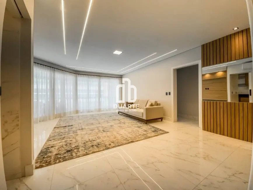 Foto 2 de Apartamento com 3 quartos à venda, 153m2 em Riviera de São Lourenço, Bertioga - SP