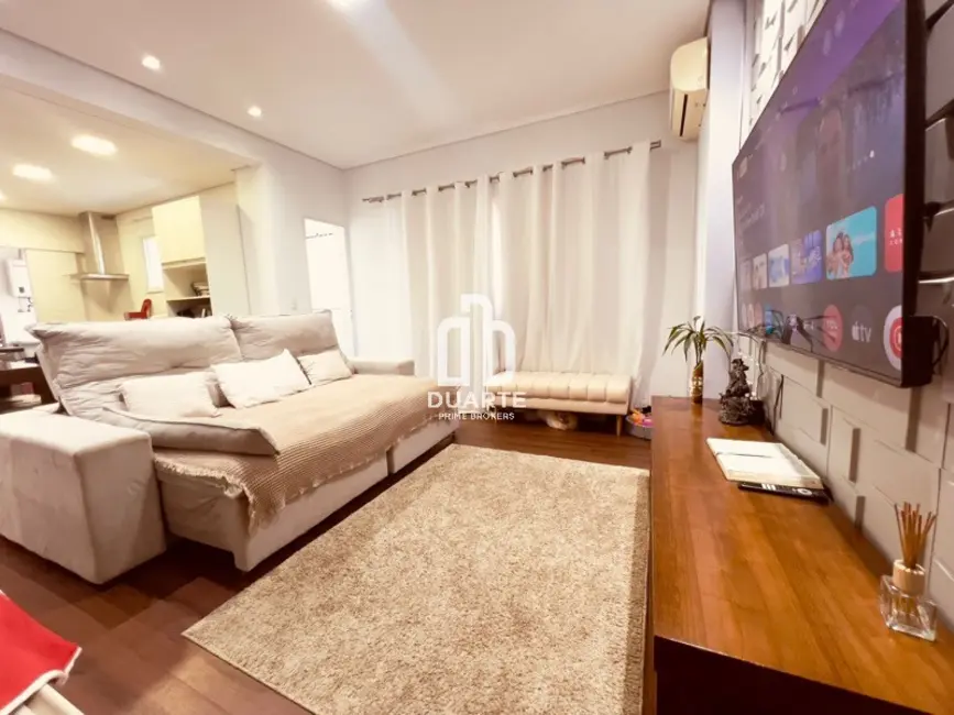 Apartamento com 3 quartos para alugar, 82m2 em José Menino, Santos - SP - imagem 1 Foto 1 de Apartamento com 3 quartos para alugar, 82m2 em José Menino, Santos - SP