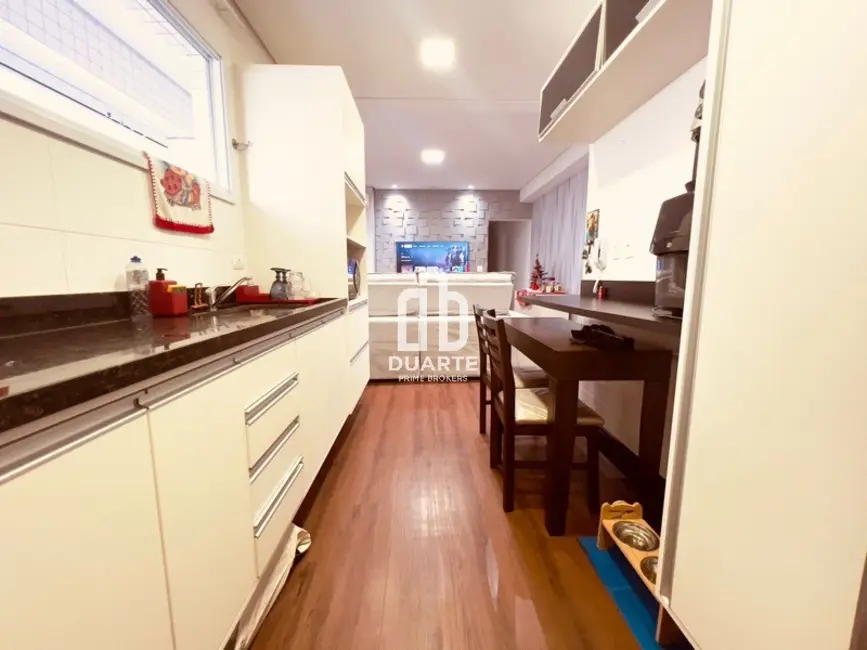 Apartamento com 3 quartos para alugar, 82m2 em José Menino, Santos - SP - imagem 4 Foto 4 de Apartamento com 3 quartos para alugar, 82m2 em José Menino, Santos - SP
