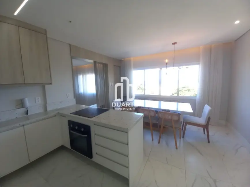 Apartamento com 3 quartos para alugar, 120m2 em Gonzaga, Santos - SP - imagem 5 Foto 5 de Apartamento com 3 quartos para alugar, 120m2 em Gonzaga, Santos - SP