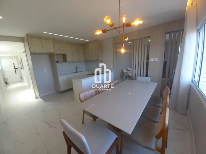 Apartamento com 3 quartos para alugar, 120m2 em Gonzaga, Santos - SP - imagem 6 Foto 6 de Apartamento com 3 quartos para alugar, 120m2 em Gonzaga, Santos - SP
