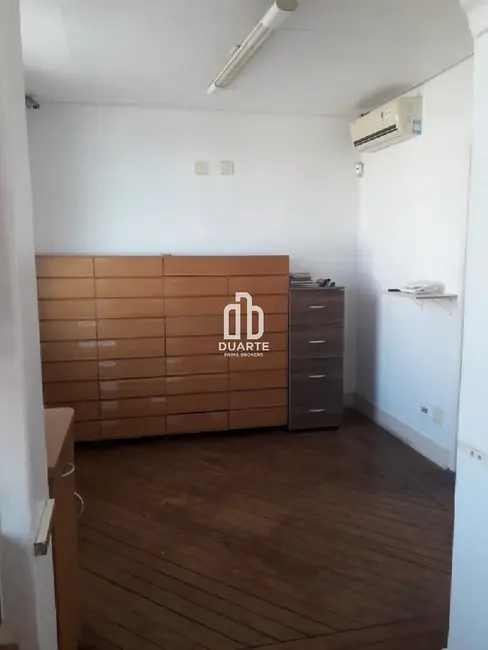 Sala Comercial com 5 quartos para alugar, 280m2 em Vila Mathias, Santos - SP - imagem 8 Foto 8 de Sala Comercial com 5 quartos para alugar, 280m2 em Vila Mathias, Santos - SP