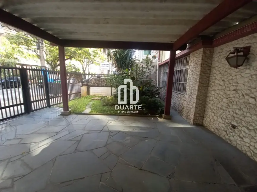 Sala Comercial com 4 quartos para alugar, 305m2 em Pompéia, Santos - SP - imagem 3 Foto 3 de Sala Comercial com 4 quartos para alugar, 305m2 em Pompéia, Santos - SP