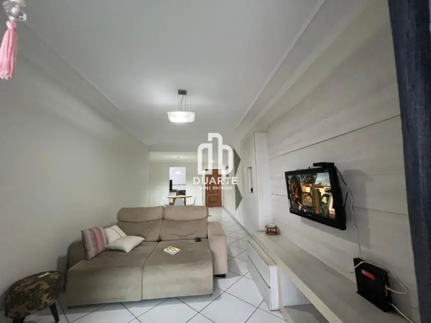 Apartamento com 3 quartos à venda, 131m2 em Guilhermina, Praia Grande - SP - imagem 8 Foto 8 de Apartamento com 3 quartos à venda, 131m2 em Guilhermina, Praia Grande - SP