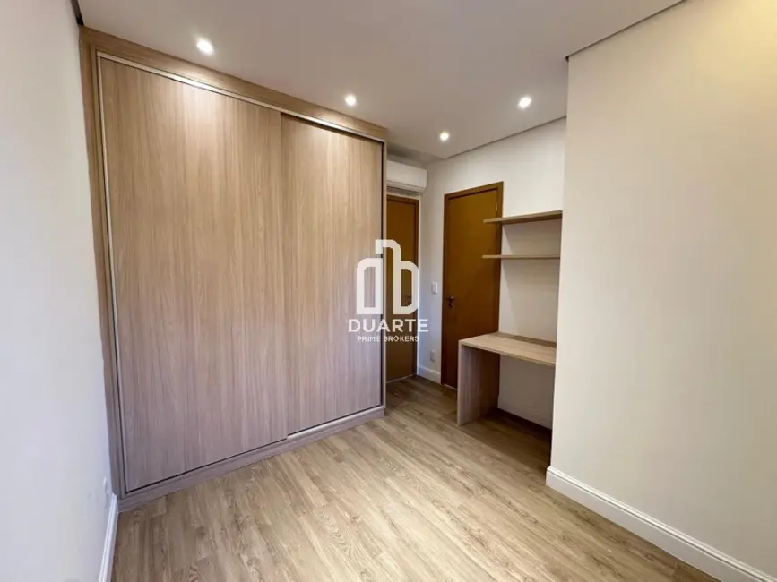 Apartamento com 3 quartos à venda, 101m2 em Gonzaga, Santos - SP - imagem 6 Foto 6 de Apartamento com 3 quartos à venda, 101m2 em Gonzaga, Santos - SP