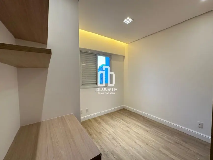 Apartamento com 3 quartos à venda, 101m2 em Gonzaga, Santos - SP - imagem 5 Foto 5 de Apartamento com 3 quartos à venda, 101m2 em Gonzaga, Santos - SP