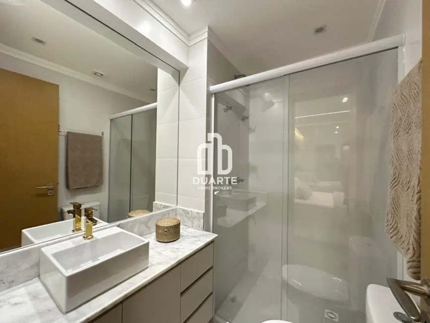 Apartamento com 3 quartos à venda, 101m2 em Gonzaga, Santos - SP - imagem 8 Foto 8 de Apartamento com 3 quartos à venda, 101m2 em Gonzaga, Santos - SP