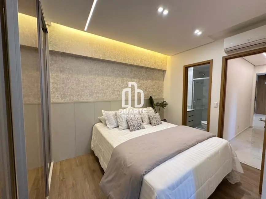 Apartamento com 3 quartos à venda, 101m2 em Gonzaga, Santos - SP - imagem 9 Foto 9 de Apartamento com 3 quartos à venda, 101m2 em Gonzaga, Santos - SP