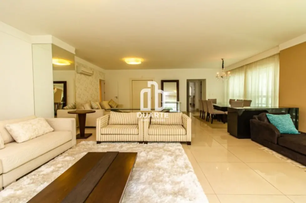 Foto 1 de Apartamento com 4 quartos para alugar, 360m2 em Gonzaga, Santos - SP
