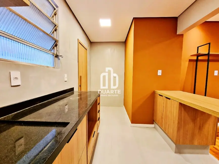 Foto 5 de Apartamento com 2 quartos à venda, 65m2 em Embaré, Santos - SP
