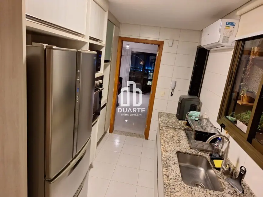 Apartamento com 3 quartos à venda, 133m2 em Ponta da Praia, Santos - SP - imagem 8 Foto 8 de Apartamento com 3 quartos à venda, 133m2 em Ponta da Praia, Santos - SP