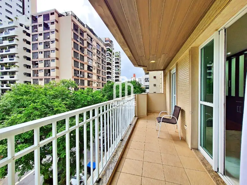 Foto 1 de Apartamento com 3 quartos para alugar, 158m2 em Boqueirão, Santos - SP