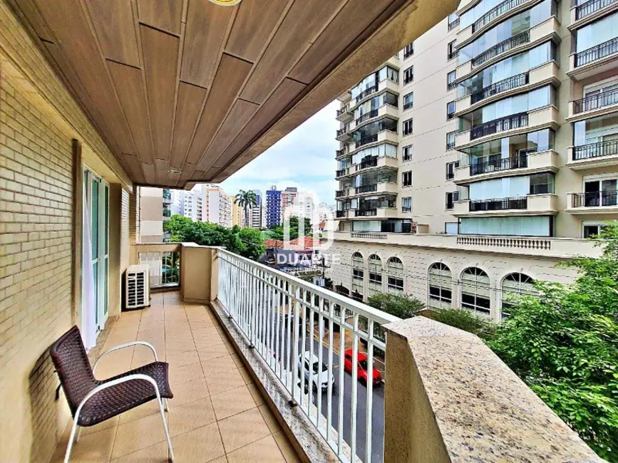 Apartamento com 3 quartos para alugar, 158m2 em Boqueirão, Santos - SP - imagem 3 Foto 3 de Apartamento com 3 quartos para alugar, 158m2 em Boqueirão, Santos - SP