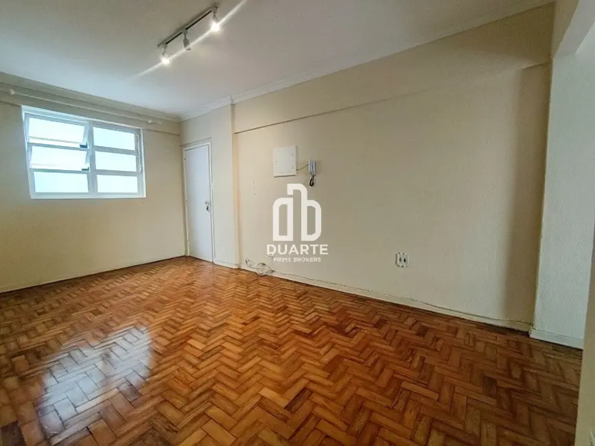 Apartamento com 2 quartos à venda, 82m2 em Gonzaga, Santos - SP - imagem 4 Foto 4 de Apartamento com 2 quartos à venda, 82m2 em Gonzaga, Santos - SP