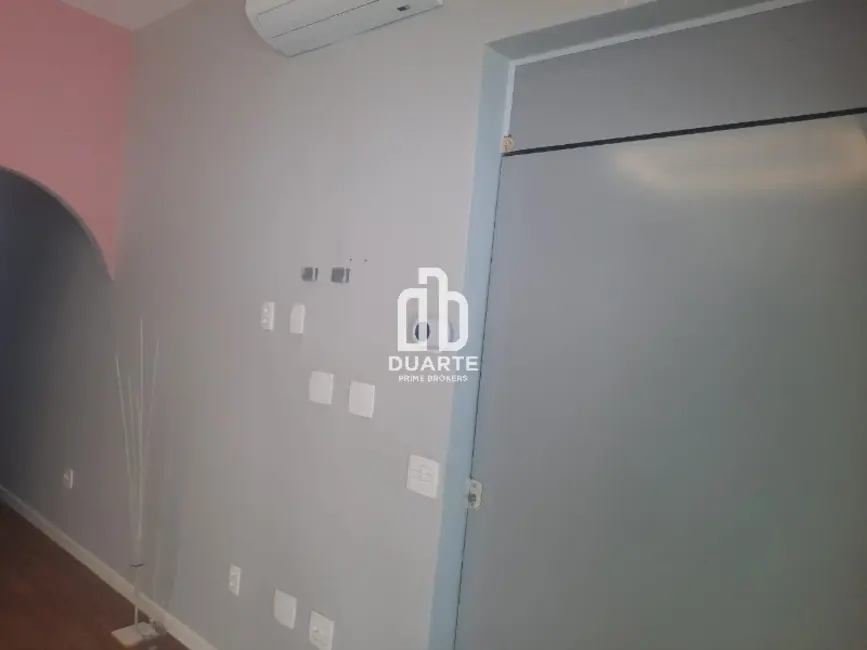 Sala Comercial com 3 quartos para alugar, 100m2 em Pompéia, Santos - SP - imagem 4 Foto 4 de Sala Comercial com 3 quartos para alugar, 100m2 em Pompéia, Santos - SP