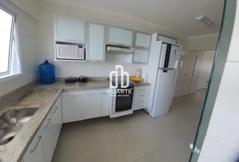 Apartamento com 3 quartos para alugar, 135m2 em Embaré, Santos - SP - imagem 6 Foto 6 de Apartamento com 3 quartos para alugar, 135m2 em Embaré, Santos - SP