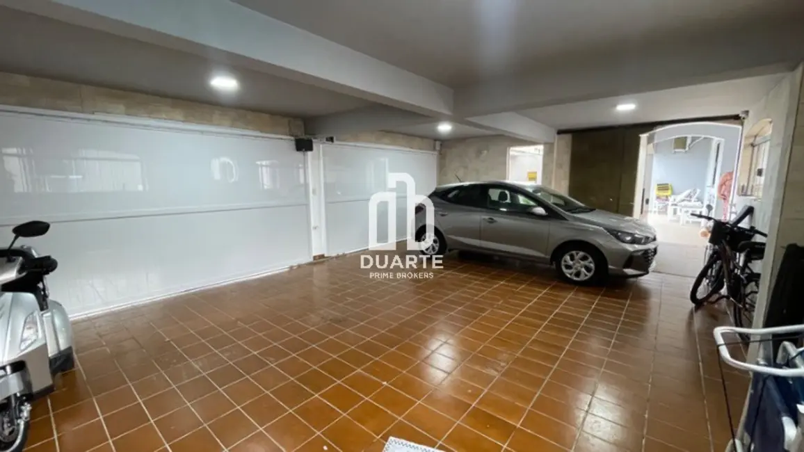 Casa com 4 quartos à venda, 402m2 em Flórida, Praia Grande - SP - imagem 7 Foto 7 de Casa com 4 quartos à venda, 402m2 em Flórida, Praia Grande - SP