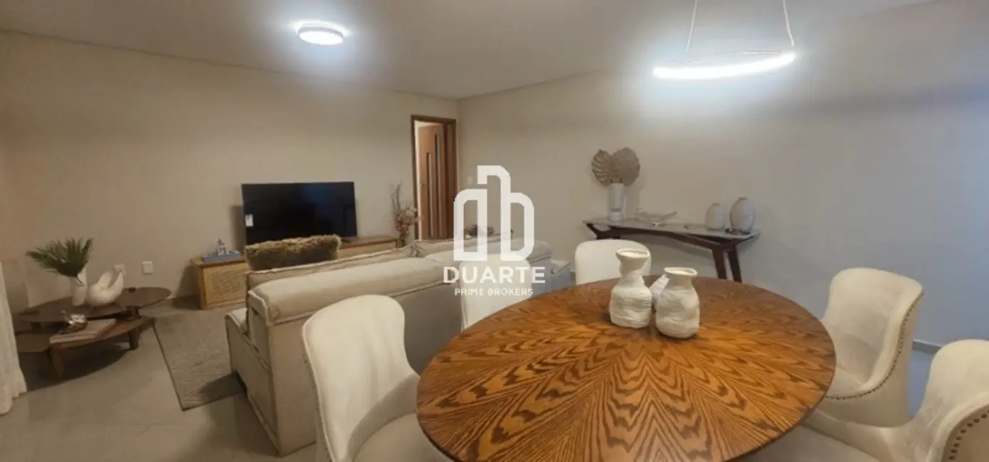 Apartamento com 3 quartos para alugar, 129m2 em Embaré, Santos - SP - imagem 4 Foto 4 de Apartamento com 3 quartos para alugar, 129m2 em Embaré, Santos - SP
