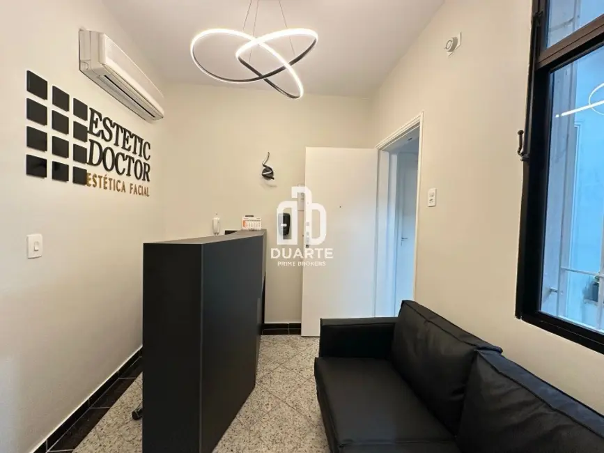 Foto 1 de Loja à venda, 50m2 em Boqueirão, Santos - SP