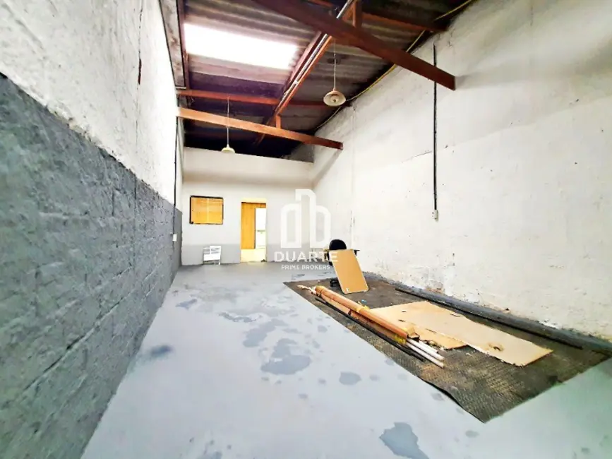 Armazém / Galpão para alugar, 222m2 em Vila Mathias, Santos - SP - imagem 7 Foto 7 de Armazém / Galpão para alugar, 222m2 em Vila Mathias, Santos - SP