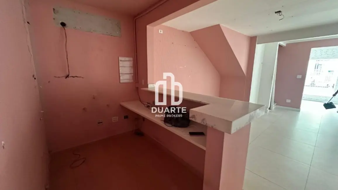 Sala Comercial com 5 quartos para alugar, 300m2 em Embaré, Santos - SP - imagem 5 Foto 5 de Sala Comercial com 5 quartos para alugar, 300m2 em Embaré, Santos - SP