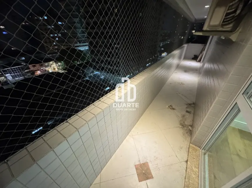 Foto 9 de Apartamento com 2 quartos à venda, 89m2 em Gonzaga, Santos - SP