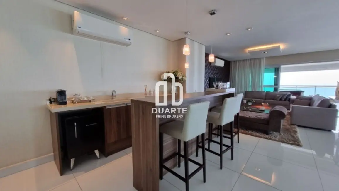 Apartamento com 5 quartos à venda, 475m2 em Gonzaga, Santos - SP - imagem 8 Foto 8 de Apartamento com 5 quartos à venda, 475m2 em Gonzaga, Santos - SP