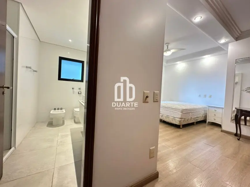 Foto 7 de Apartamento com 3 quartos à venda, 252m2 em Pompéia, Santos - SP
