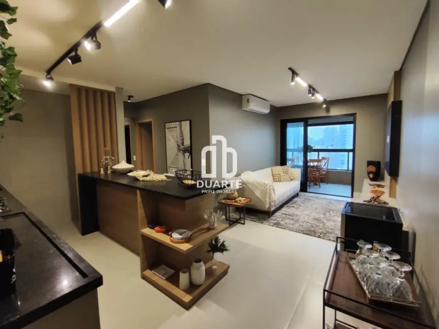 Foto 1 de Apartamento com 2 quartos para alugar, 75m2 em José Menino, Santos - SP