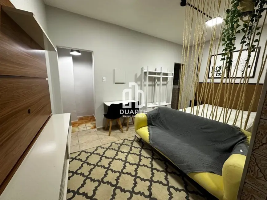 Foto 1 de Apartamento com 1 quarto para alugar, 27m2 em Boqueirão, Santos - SP
