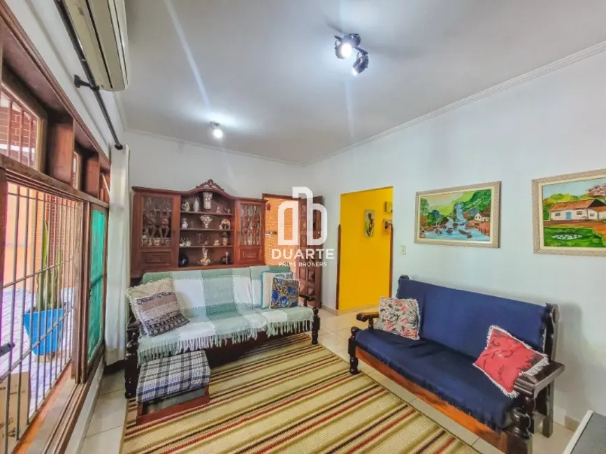 Foto 6 de Casa com 4 quartos à venda, 137m2 em Mongagua - SP