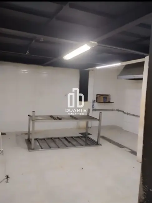 Loja para alugar, 550m2 em Embaré, Santos - SP - imagem 6 Foto 6 de Loja para alugar, 550m2 em Embaré, Santos - SP