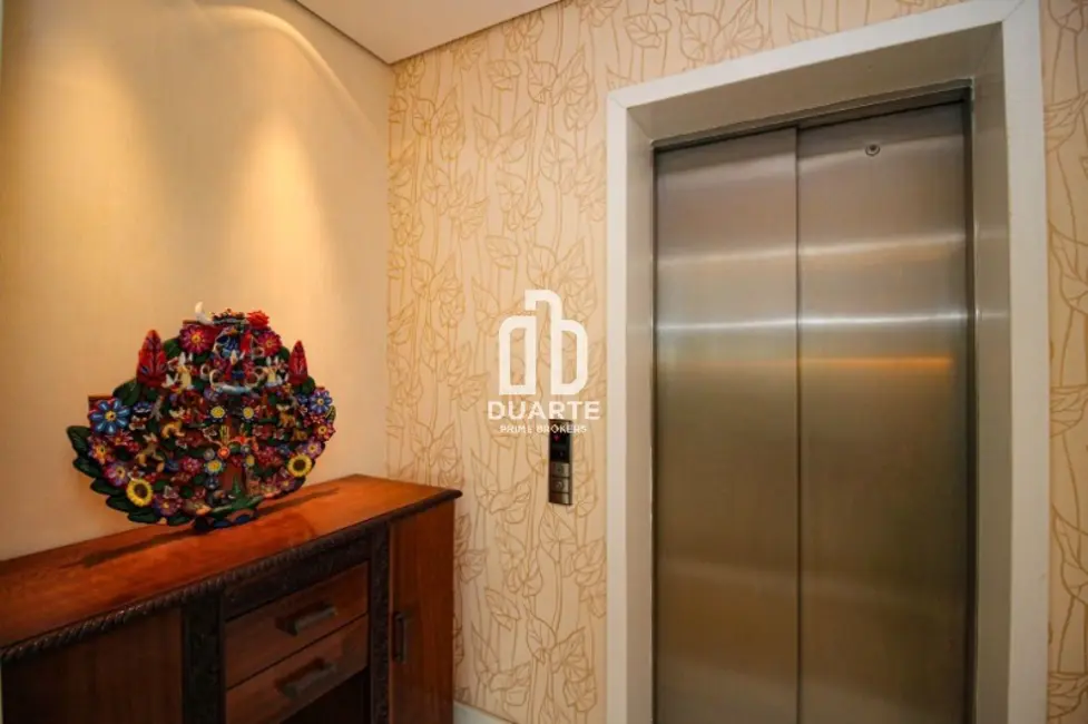 Apartamento com 4 quartos à venda, 360m2 em Gonzaga, Santos - SP - imagem 5 Foto 5 de Apartamento com 4 quartos à venda, 360m2 em Gonzaga, Santos - SP